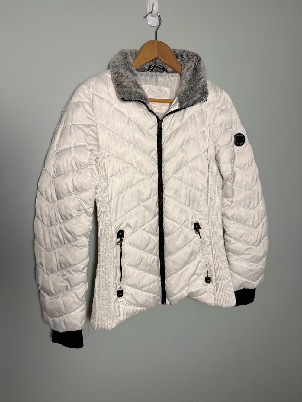 Nautica Women's White Quilted Faux-Fur Collar Jacket Size M